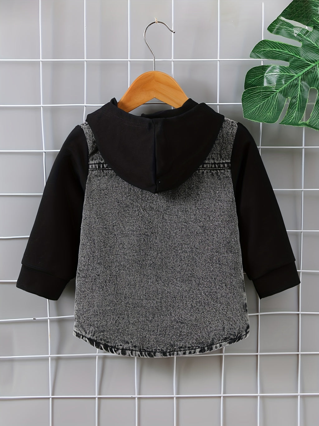 Toddler Boys Stylish Hooded Stitching Long-sleeved Single-breasted Denim Coat With Umbrella-shaped Hem Design, Kids Clothes Autumn And Winter