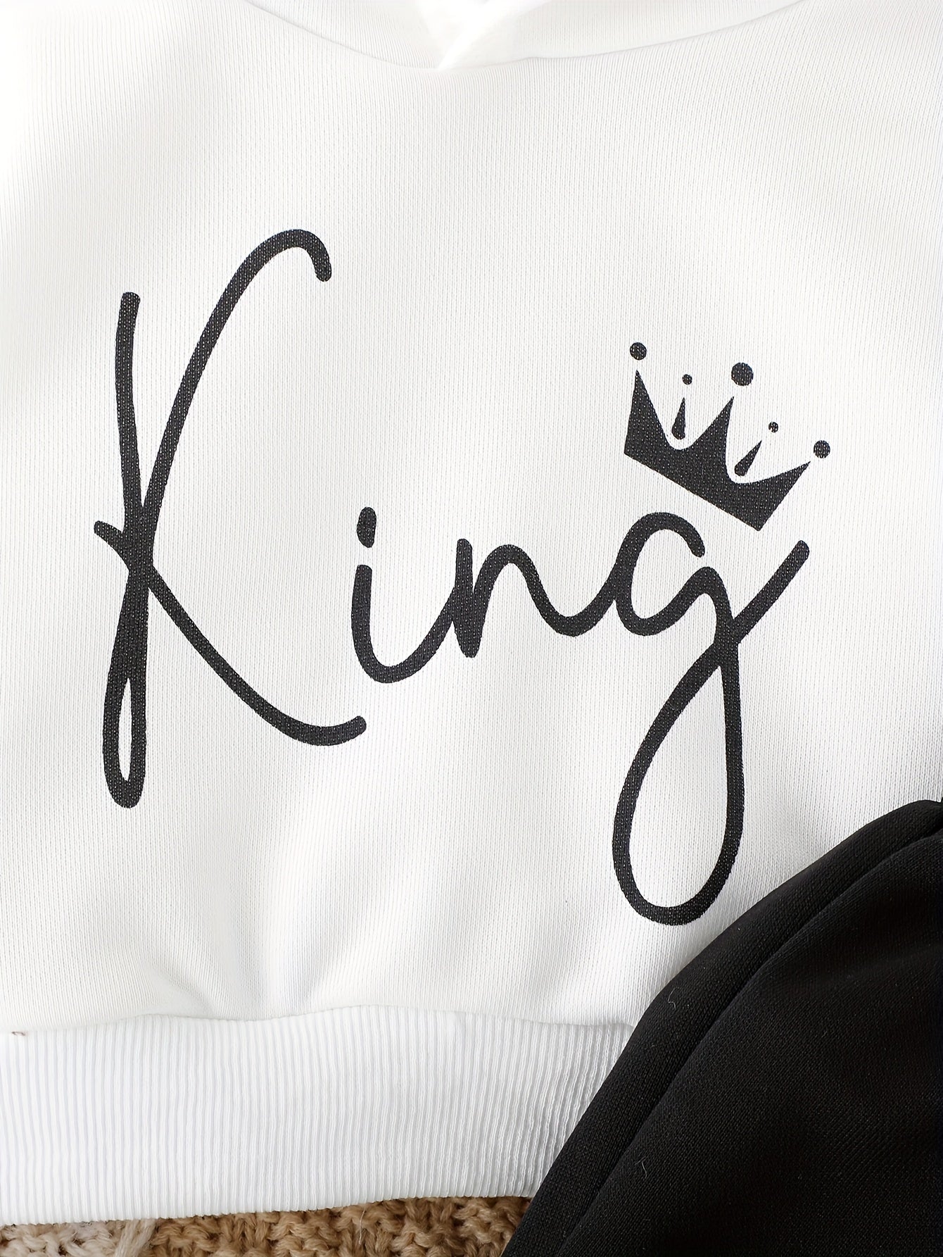 Baby Cute KING Print 2pcs Outfit - Kids Casual Stylish Hoodie Top Trousers Outdoor Set For Fall Winter