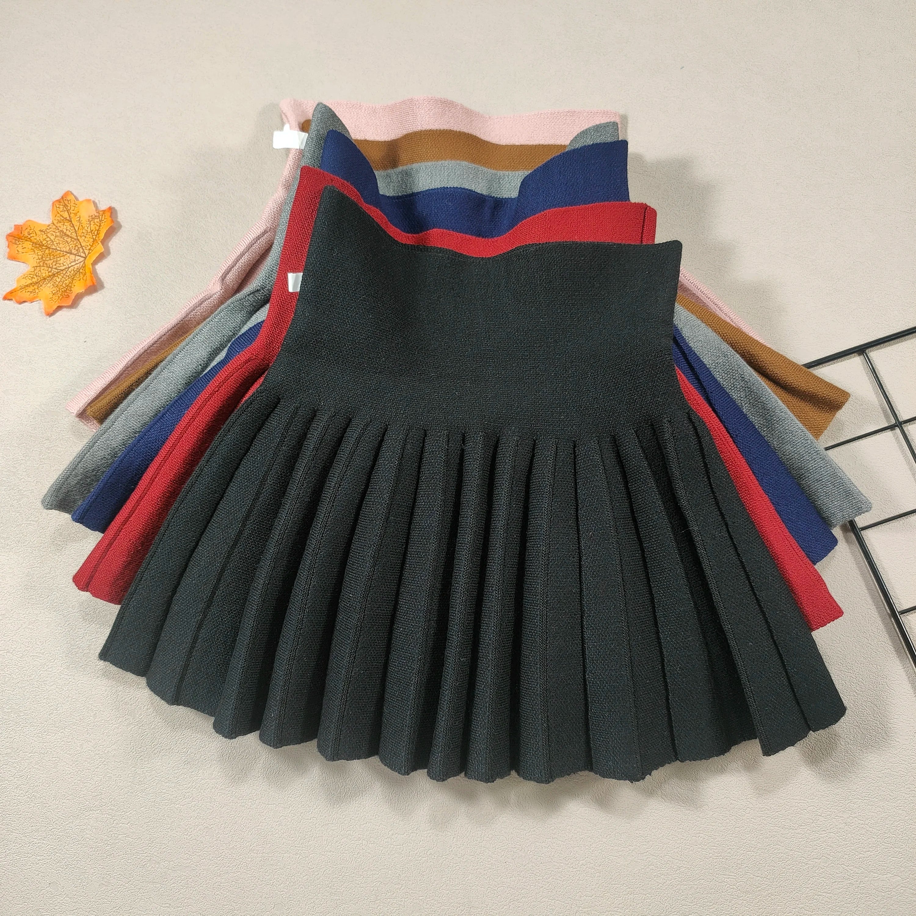"VETEMENTS" Jupe enfant, jupe plissée fille, jupe unie, enfant de 2-12 ans