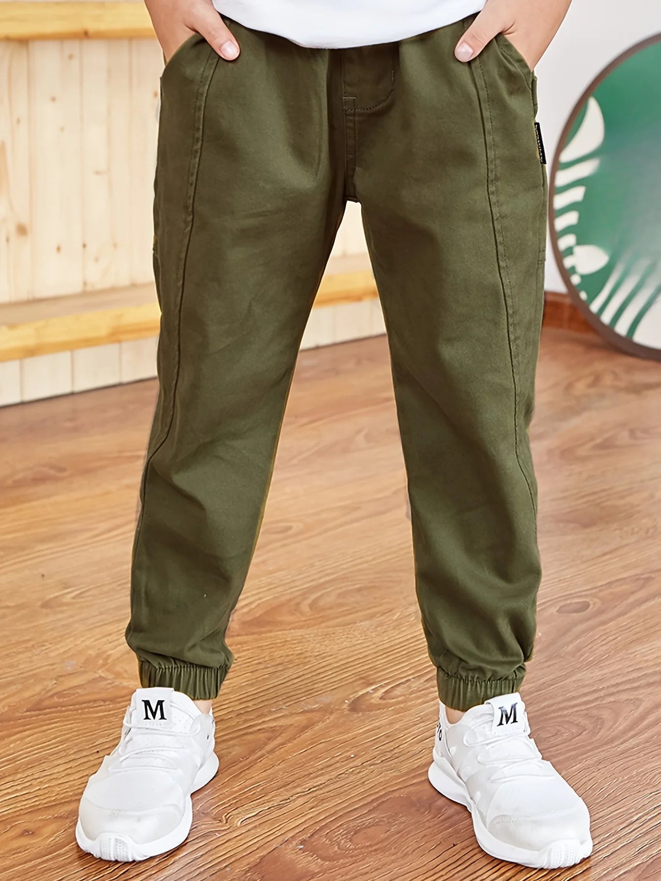 Boy's Stylish Solid Color Jogger Pants Elastic Waist Outdoor Casual Cargo Jogger Trousers
