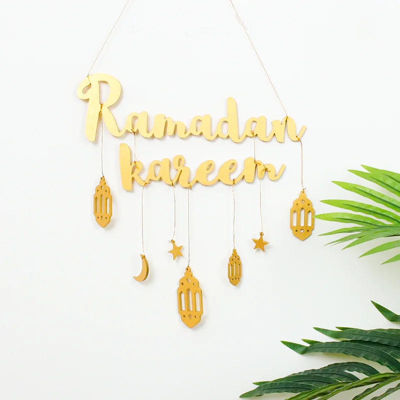 "SPECIAL RAMADAN" Ramadan Kareem Hanging Wooden Decoration for the Islamic Holy Month; Ramadan Kareem Hanging Wooden Sign Islamic Holy Month Decor with Moon, Star, and Lantern Pendants for Eid Wood Craft Home Decoration