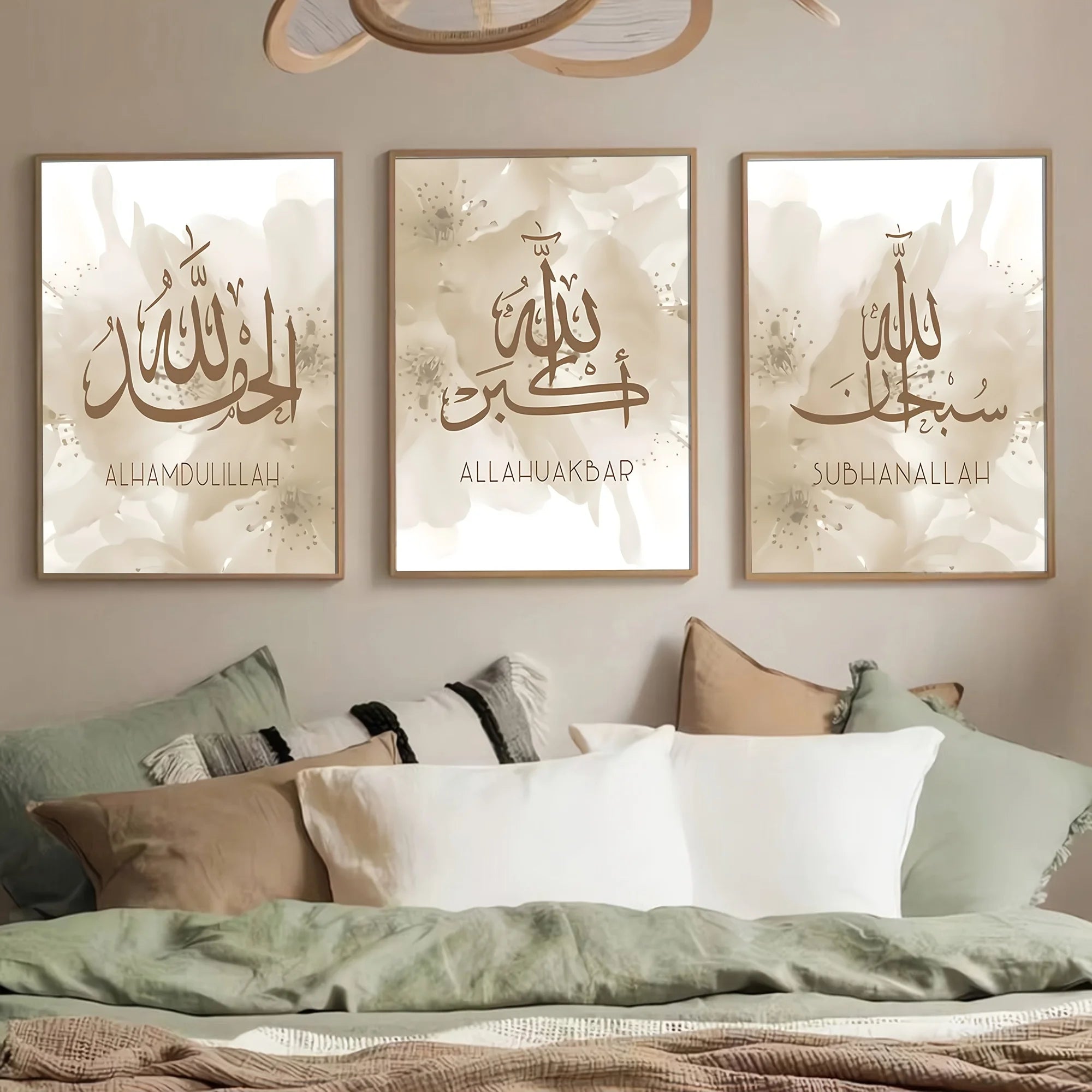 "SPECIAL RAMADAN" Set of 3 Modern Arabic Calligraphy Posters for Ramadan; 3-Piece Modern Ramadan Festival Arabic Calligraphy Poster Set Frameless Islamic Canvas Art Home Living Room Decor Gift