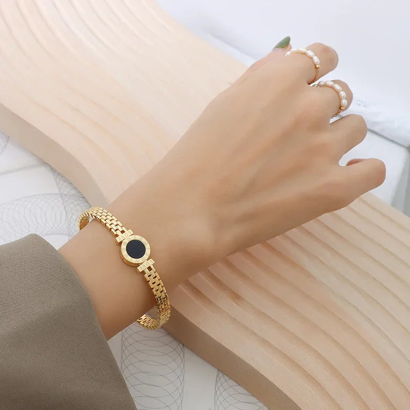 "JEWELRY" Gold-plated surgical steel bangle bracelet for women; Woman Jewelry Gold Plated Surgical Steel Back To Rome Love Letter Bracelet
