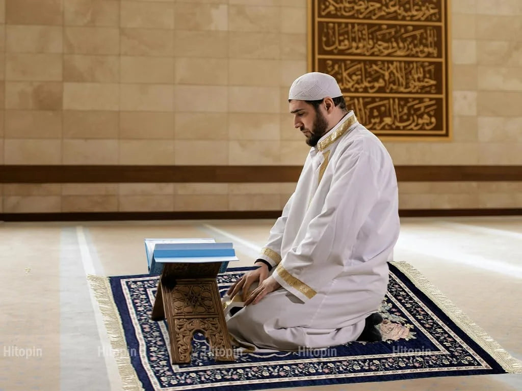 "SPECIAL RAMADAN" VIKAMA Prayer Mat, Islamic Prayer Mat, Muslim Prayer Rug, Soft Prayer Carpet, Used for Ramadan Islamic Prayer Mat of Muslims