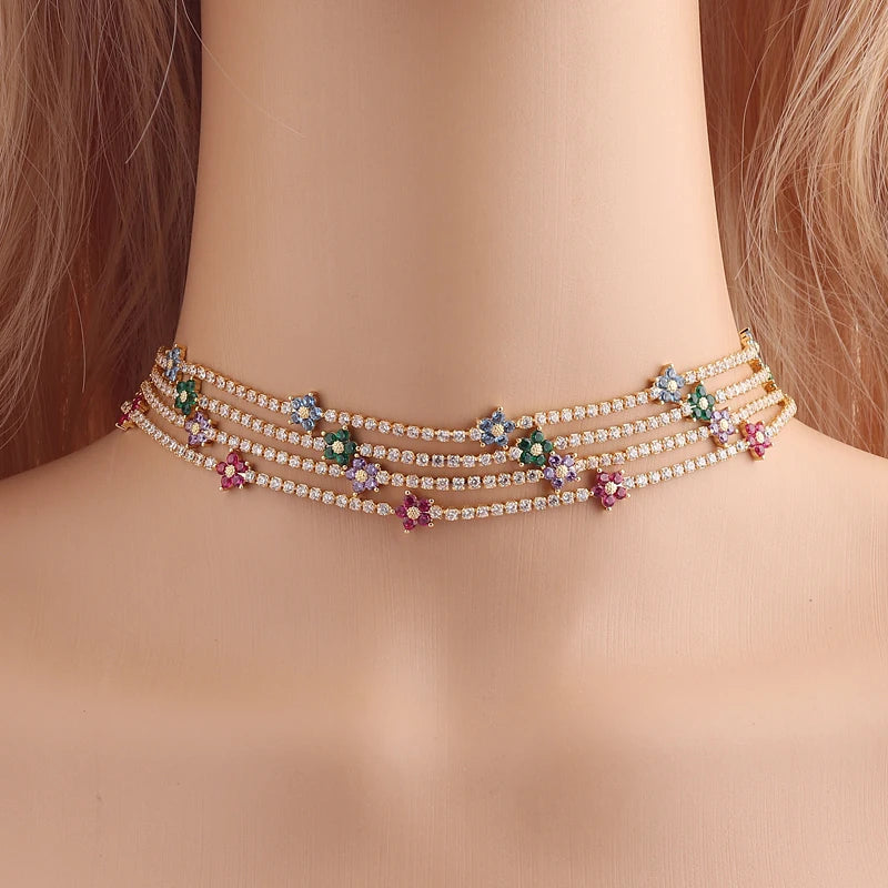 "BIJOUX" Nouveau collier plaqué or avec chaîne en zircon cubique et fleur colorée