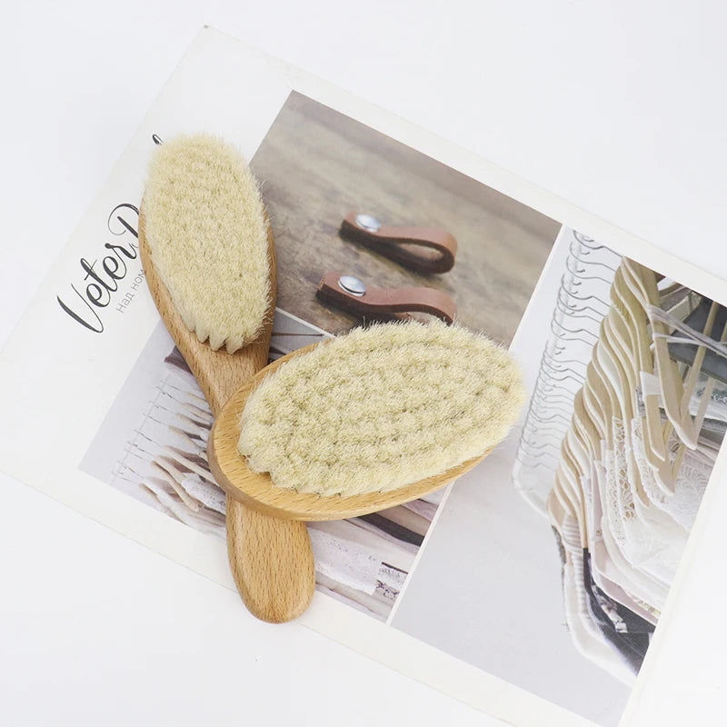 "ACCESSORY" New Baby Care Pure Natural Wool Wooden Baby Hairbrush; New Baby Care Pure Natural Wool Baby Wooden Hairbrush Newborn Comb Hair Bath Brush