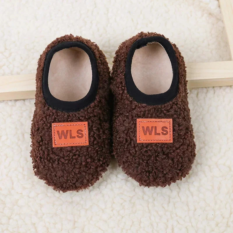 "CHAUSSURE" Pantoufles pour bébé en peluches, souples et antidérapantes, unisex