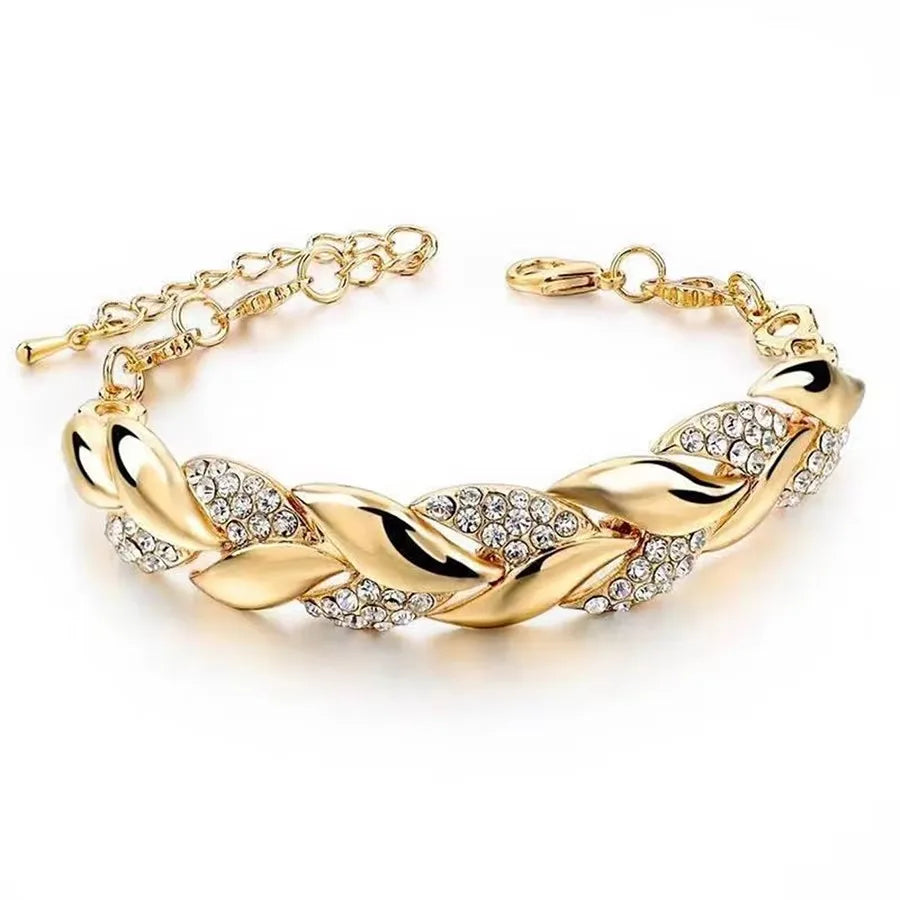"JEWELRY" Luxury braided leaf-shaped bracelet adorned with crystals, ideal for Valentine's Day. Luxury Love Braided Leaf Bracelet Charm Crystal Wedding Bracelets For Women Valentines Day Gifts Aesthetic Jewelry