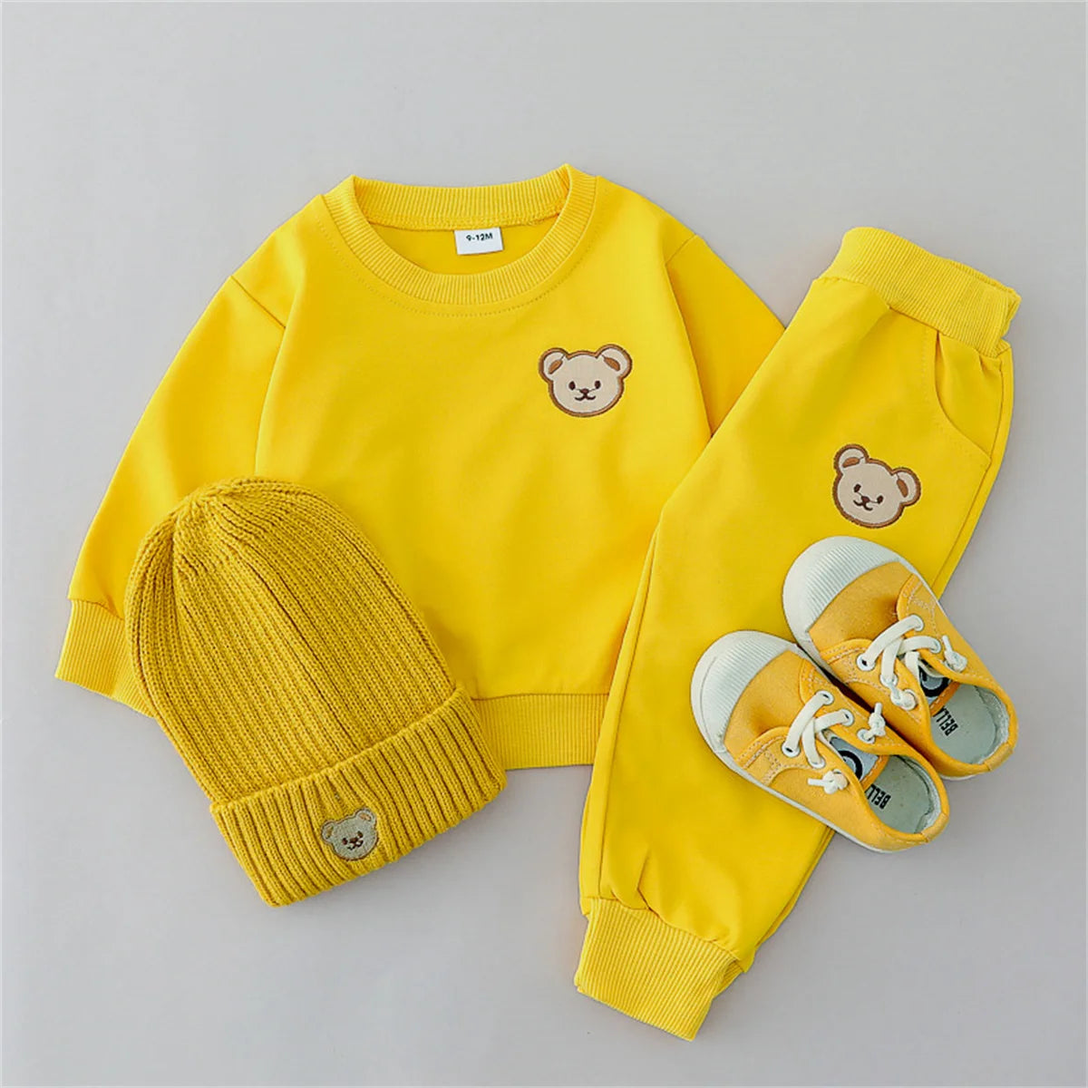 "VETEMENTS" Ensemble 2 pièces pour enfants, pantalon et haut à manches longues, col rond