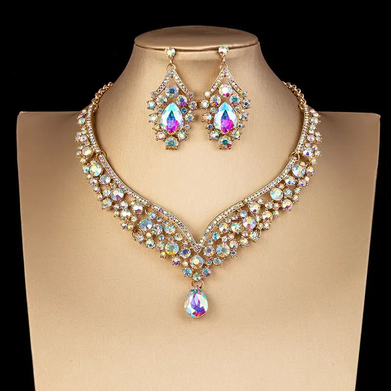 "JEWELRY" Luxury AB crystal choker necklace and earrings set, adorned with rhinestones; Luxury Crystal AB Color Choker Necklace Earrings Set Rhinestone Bridal Jewelry Sets for Bride Wedding Party Costume Jewelry Women