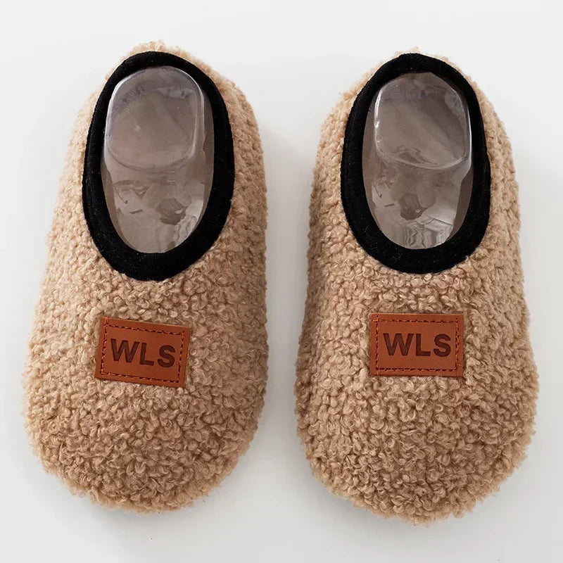 "CHAUSSURE" Pantoufles pour bébé en peluches, souples et antidérapantes, unisex