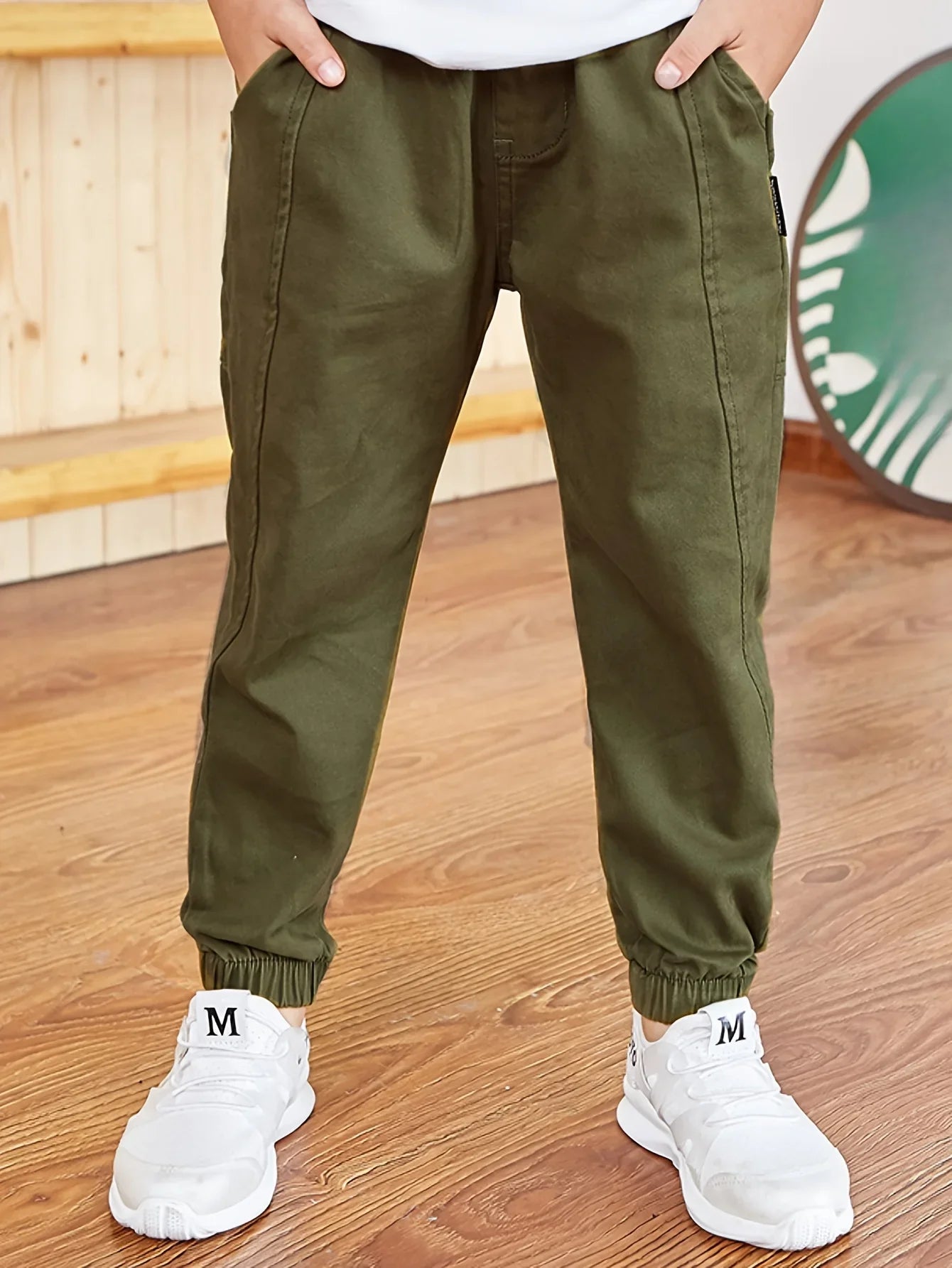 Boy's Stylish Solid Color Jogger Pants Elastic Waist Outdoor Casual Cargo Jogger Trousers
