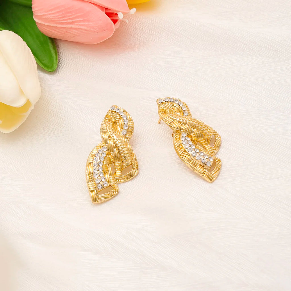 "BIJOUX" Parures de bijoux plaqués or,  collier, bracelet, boucles d'oreilles et bague avec pendentif en zircon