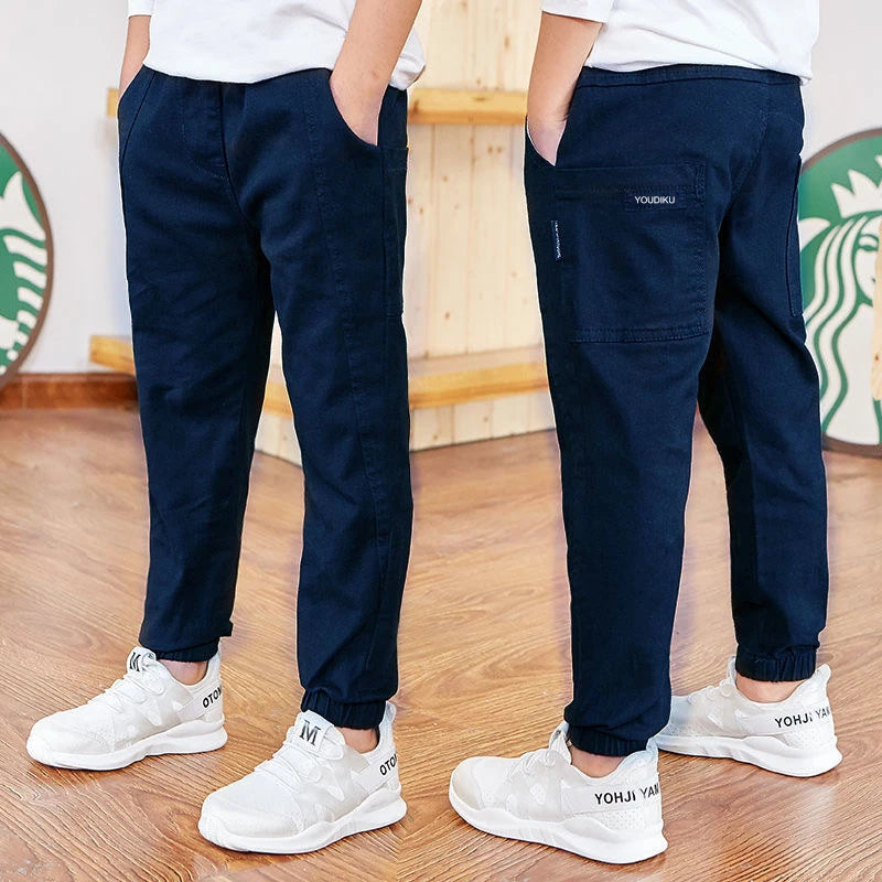 "VETEMENTS" Pantalon décontracté en cotonstyle  garçons,  sportwear 3 à 13 ans