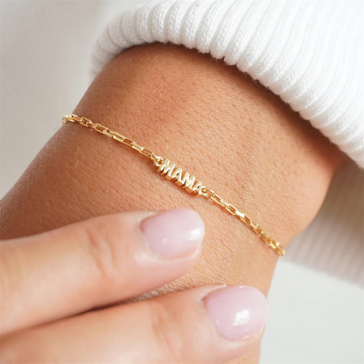 "JEWELRY" Titanium steel bracelet with real gold plating and English letter pendant; Mother's Day Gift for Mother's Day. Titanium steel bracelet with English letter pendant, plated in true gold color. Handmade.