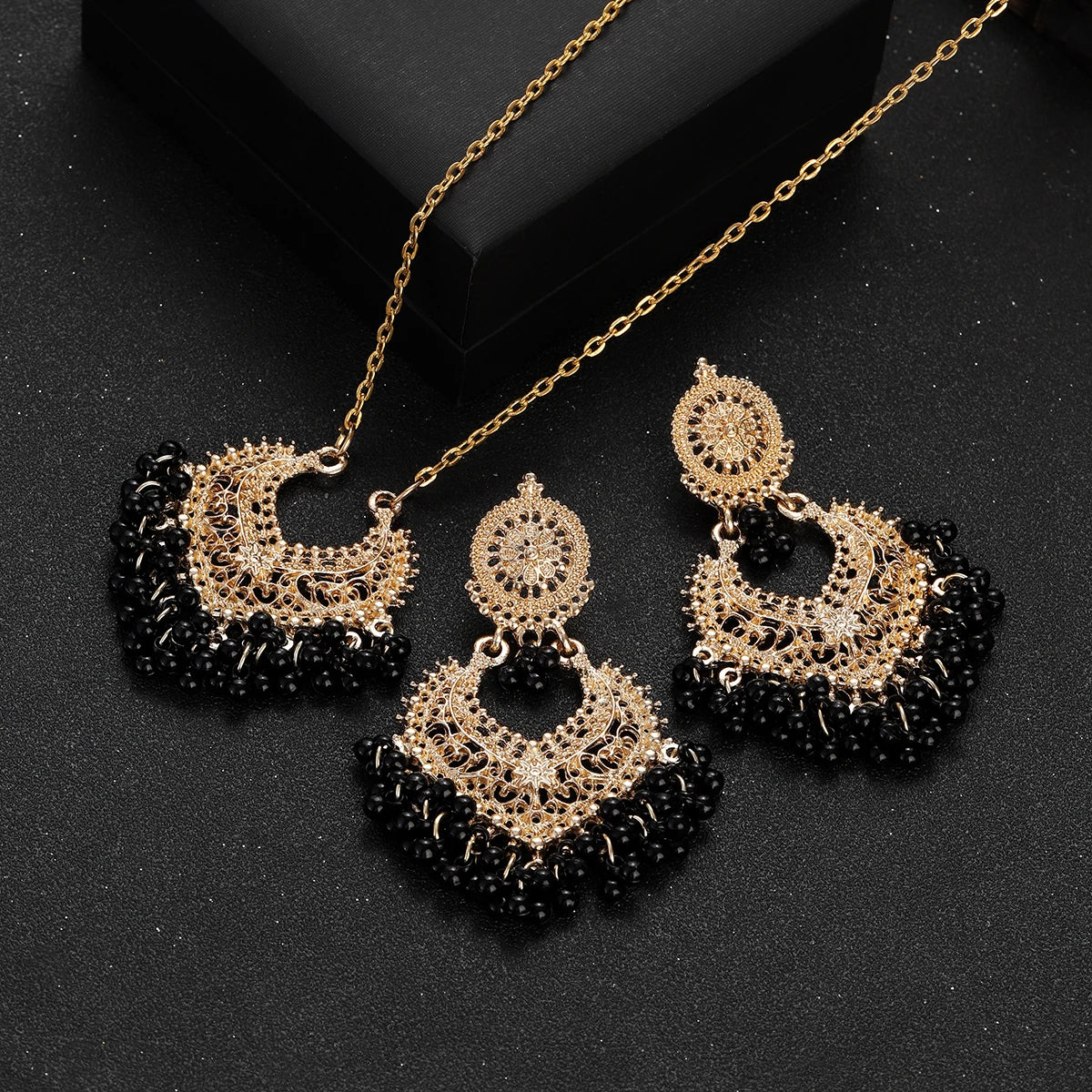"BIJOUX" Parure de bijoux, style rétro, plaquée or, avec perles, boucles d'oreilles et collier