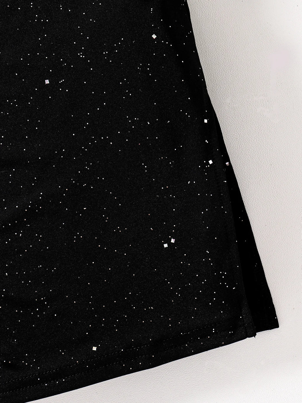 Spring and Autumn Girls' High-End Fashionable Black French Velvet Dress with Elegant Inner Little Black Dress