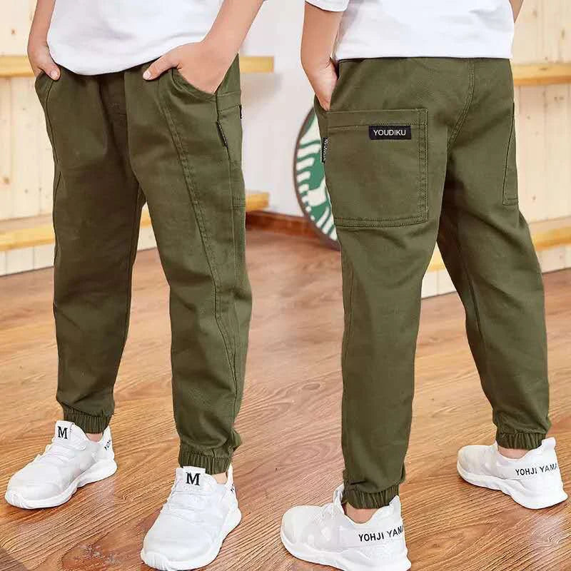 "VETEMENTS" Pantalon décontracté en cotonstyle  garçons,  sportwear 3 à 13 ans