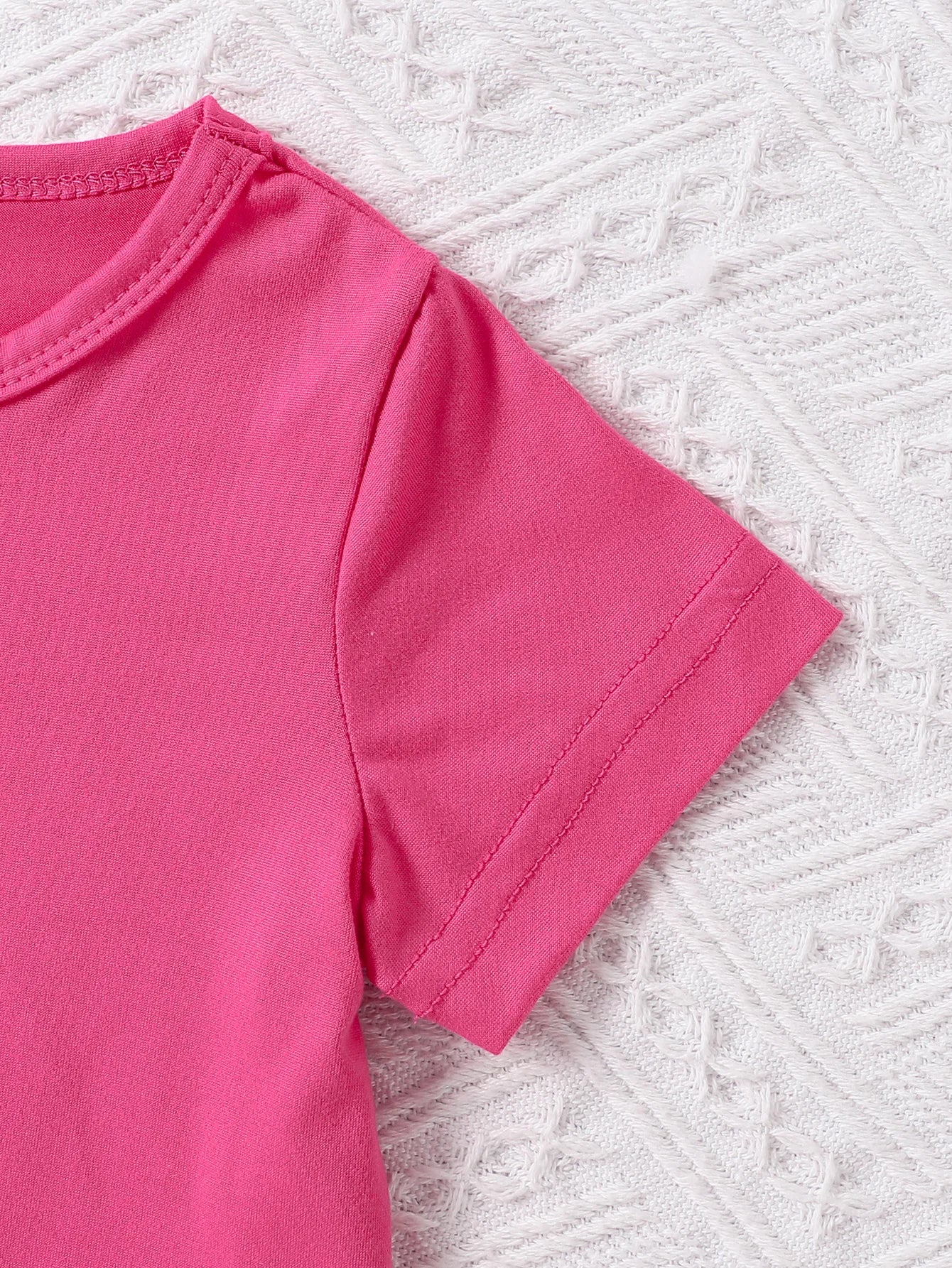 Baby girl cute cat pattern short sleeved top+casual shorts set suitable for outdoor sports