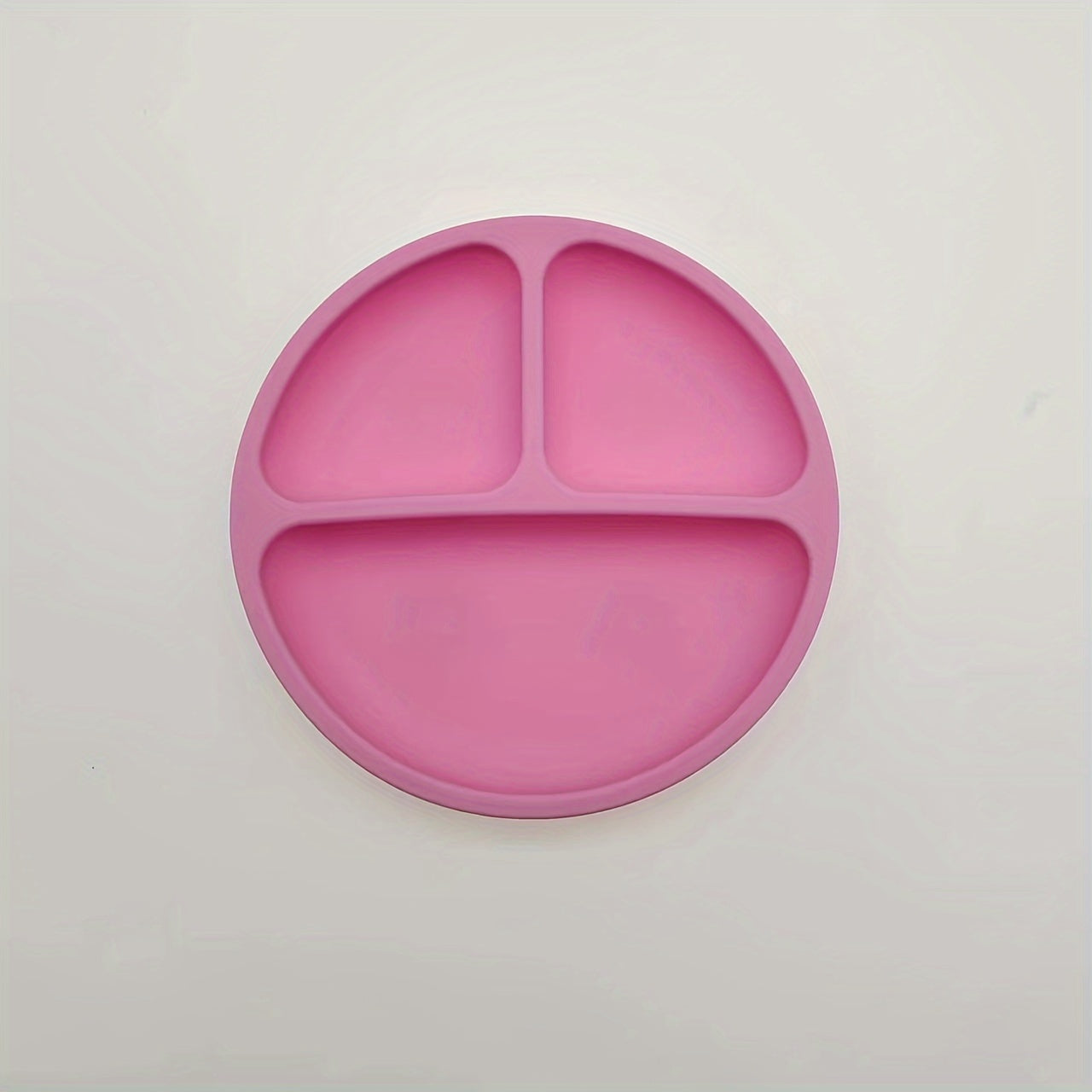 One Silicone Dining Plate for Children, Featuring Four Strong Suction Cups, a Bowl for Kids, a Food Plate, Utensils, And a Microwave-Safe Bowl Free of Bisphenol A.